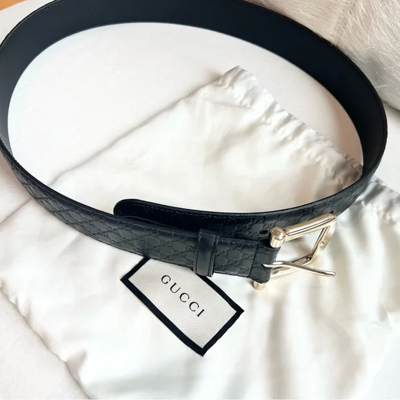Gucci signature leather belt in black